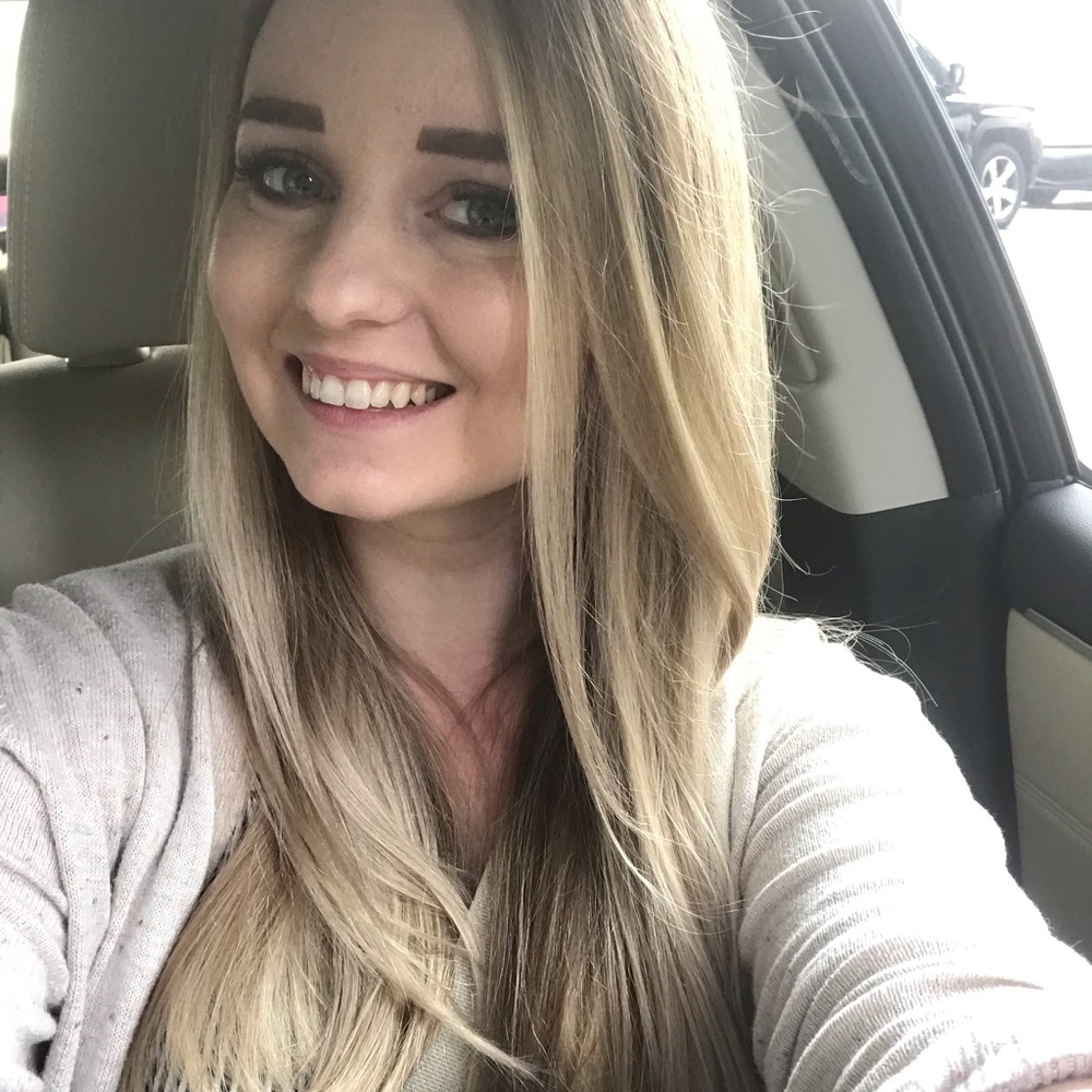 Meet your Posher, Traci